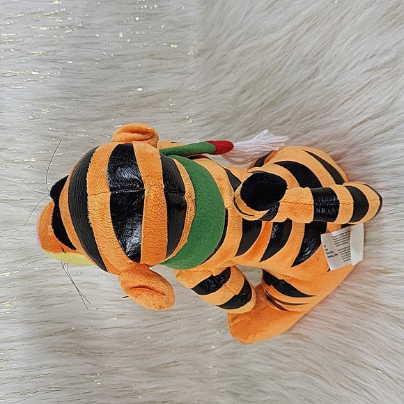 Winnie the Pooh's Tiger Signing Toy - Picture 6 of 8